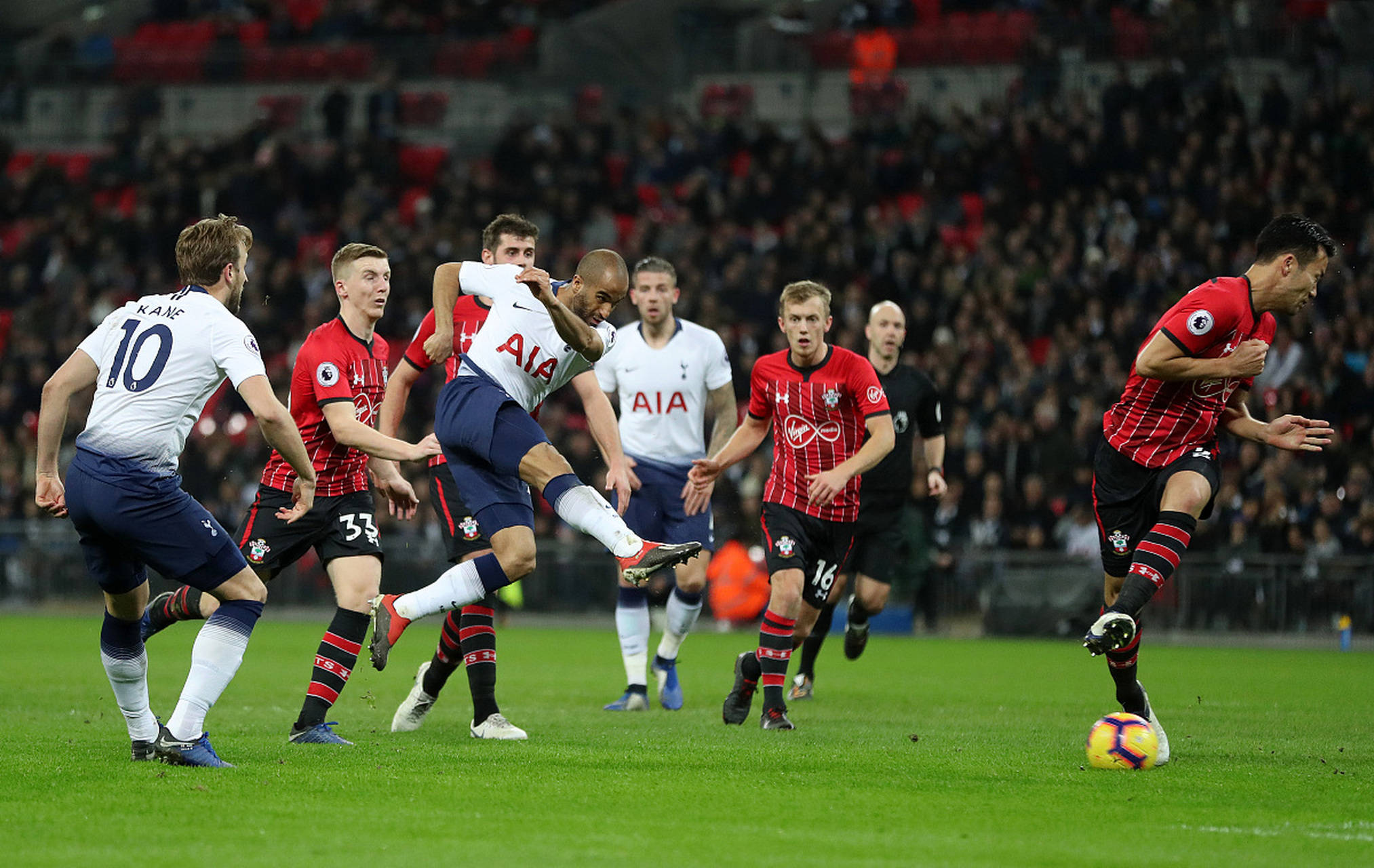 鄂竞技的中 鄂竞技的中