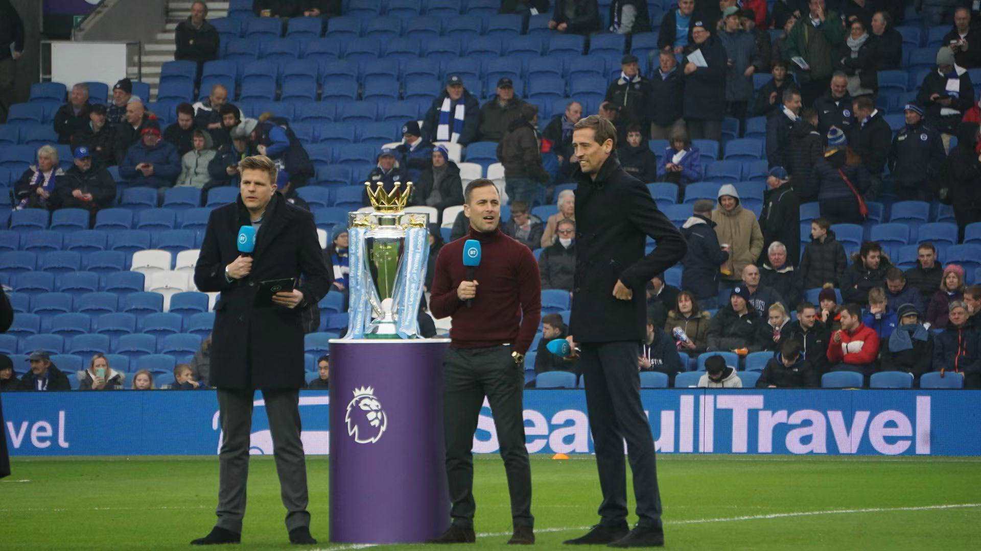 众展示了中 众展示了中